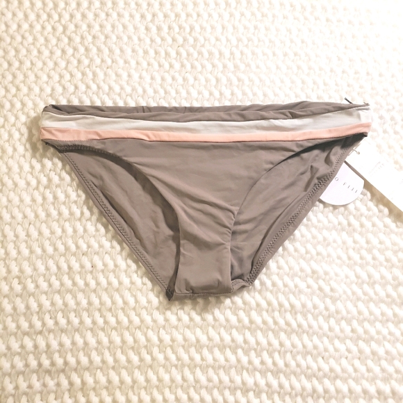 Anthropologie Radio Fiji Sporty Swim Set - Picture 5 of 6